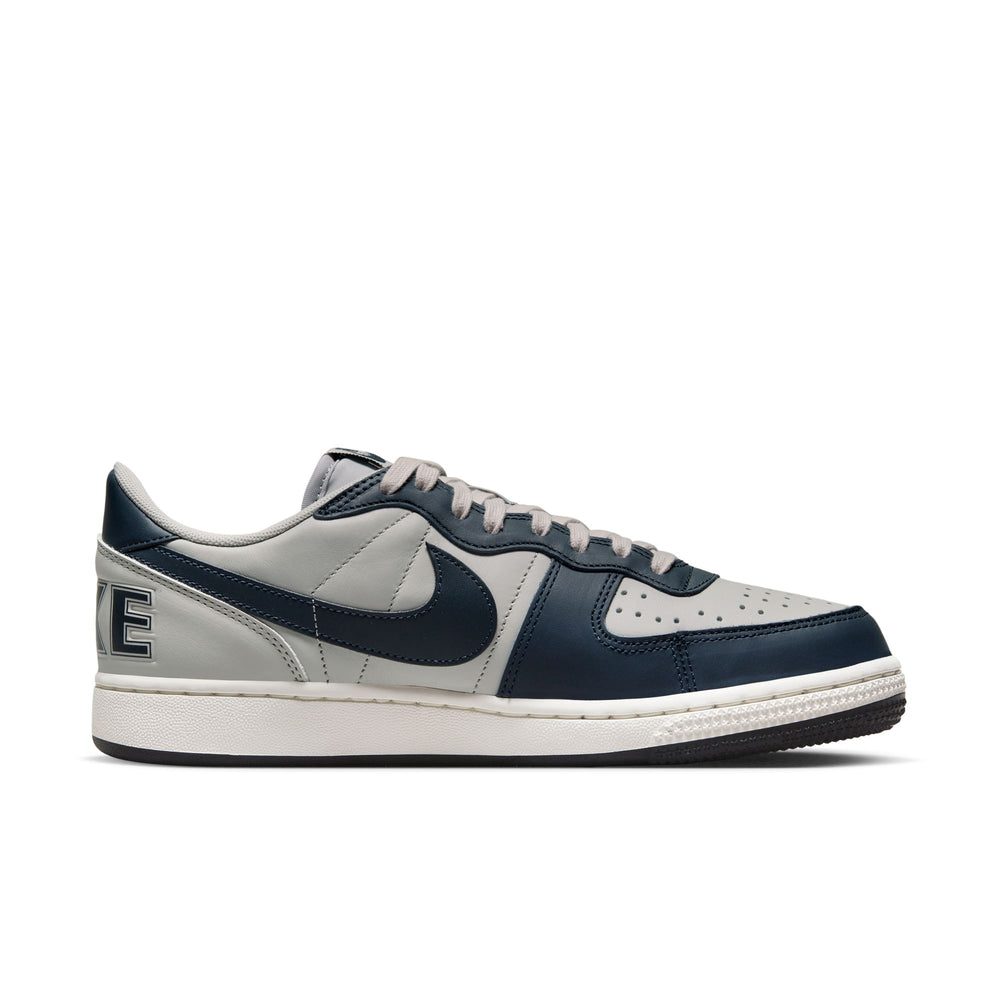 
                  
                    Terminator Low 'Georgetown' - INVINCIBLE
                  
                