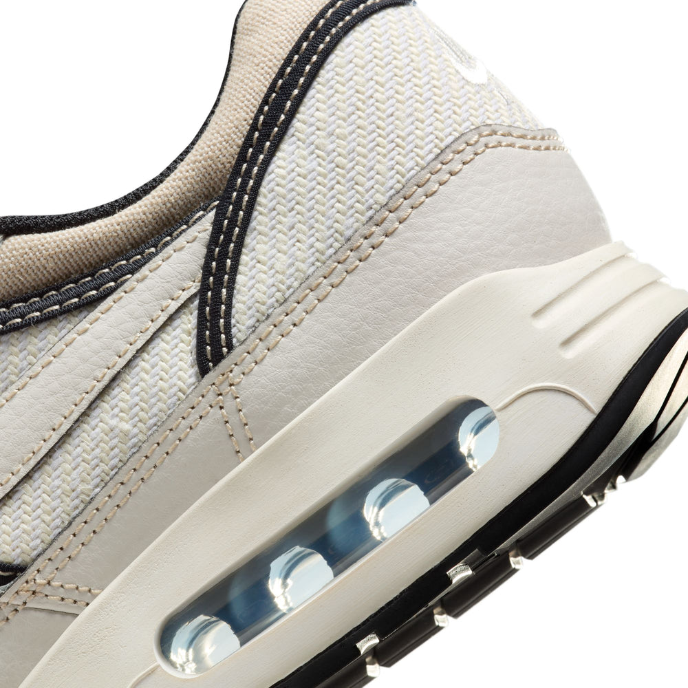 
                  
                    Air Max 1 '86 Premium 'World Make' - INVINCIBLE
                  
                
