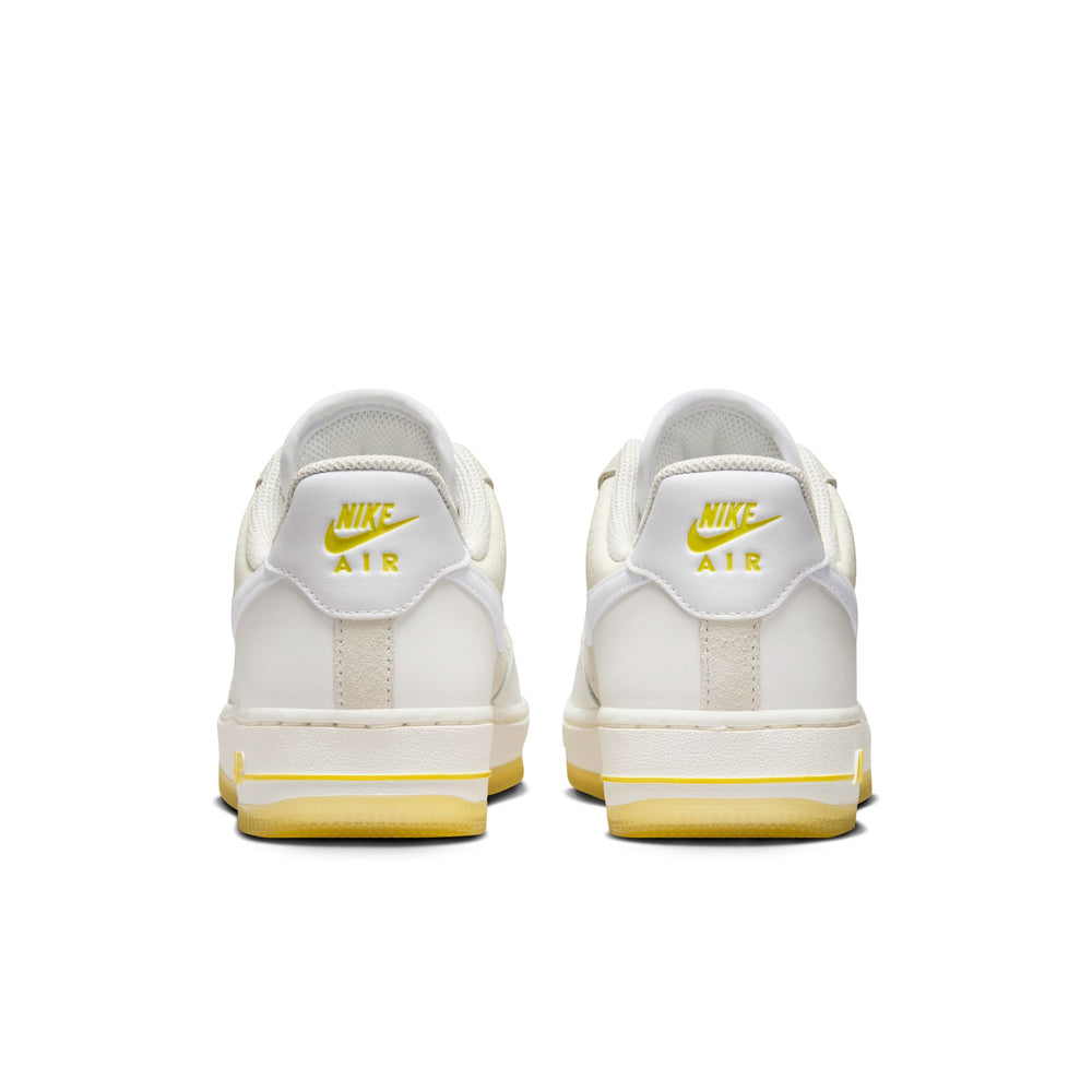 
                  
                    Air Force 1 '07 'White Opti Yellow' W - INVINCIBLE
                  
                