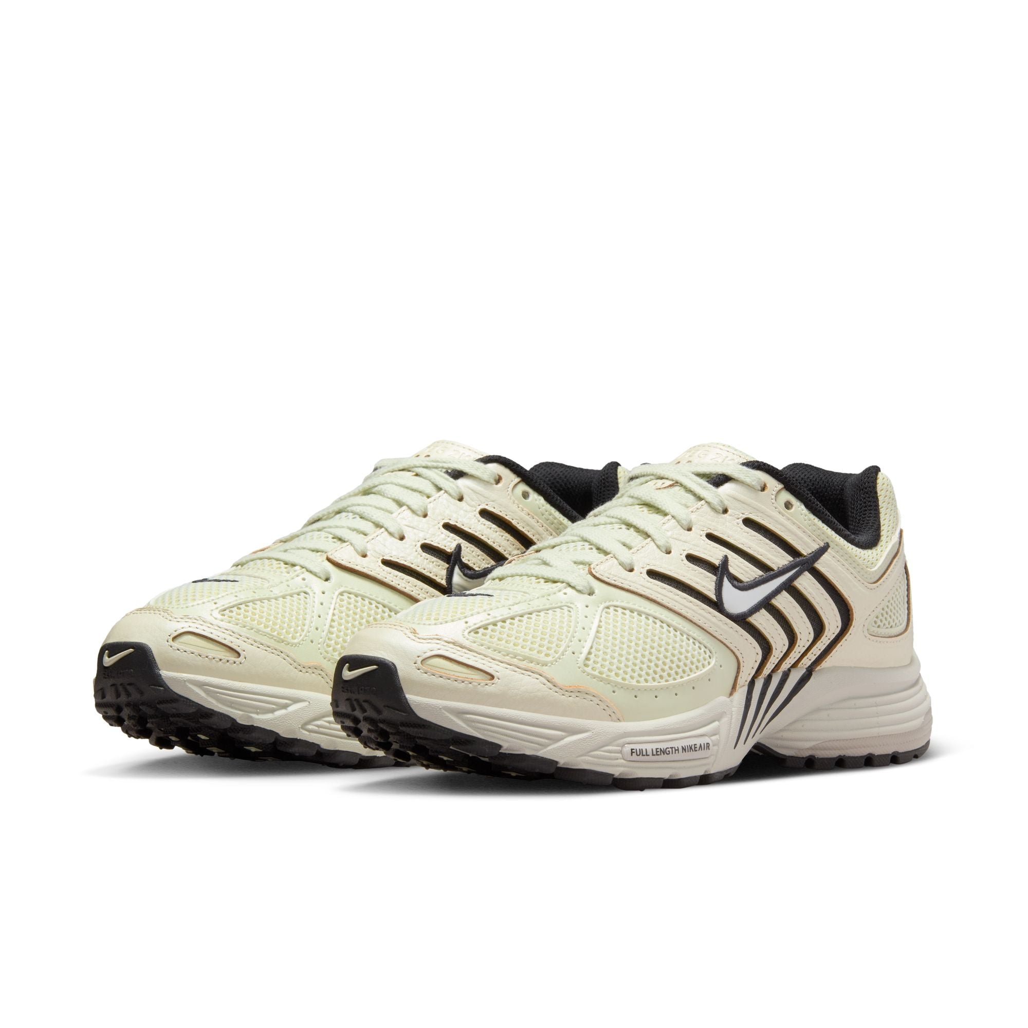 Women's Air Pegasus 2005 - INVINCIBLE
