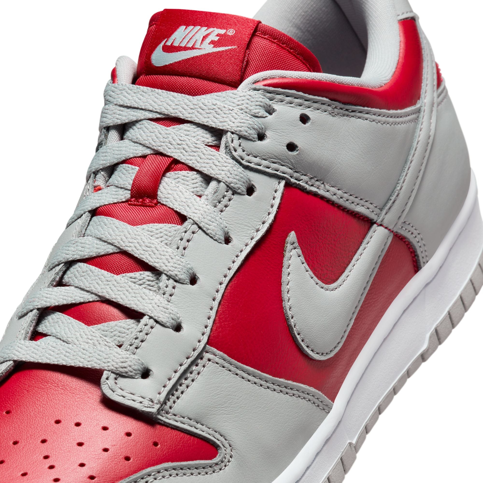 Dunk Low 'Reverse Ultraman' - INVINCIBLE