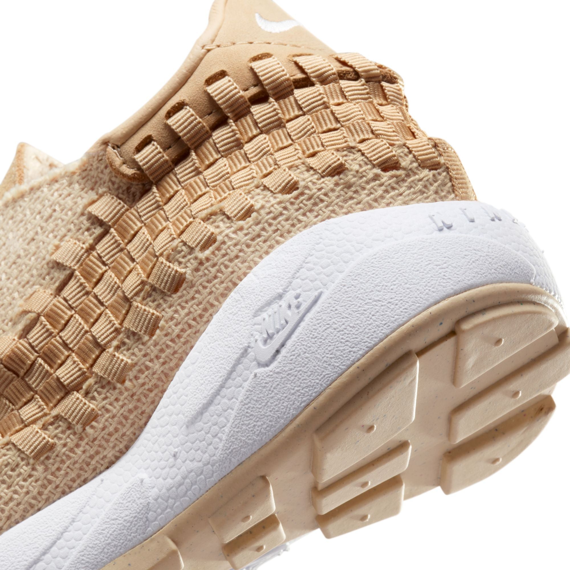Air Footscape Woven 'Sesame' W - INVINCIBLE
