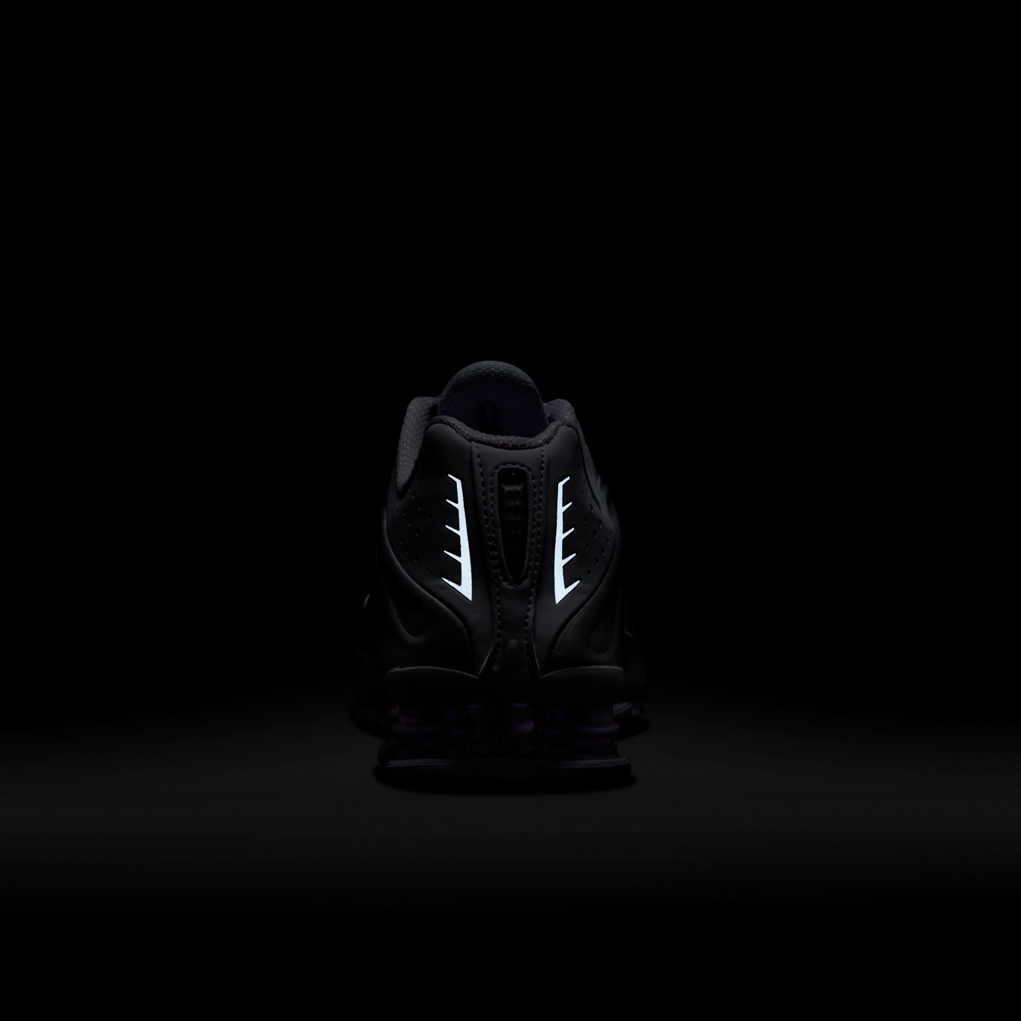 Shox R4 'Silver Purple' W - INVINCIBLE