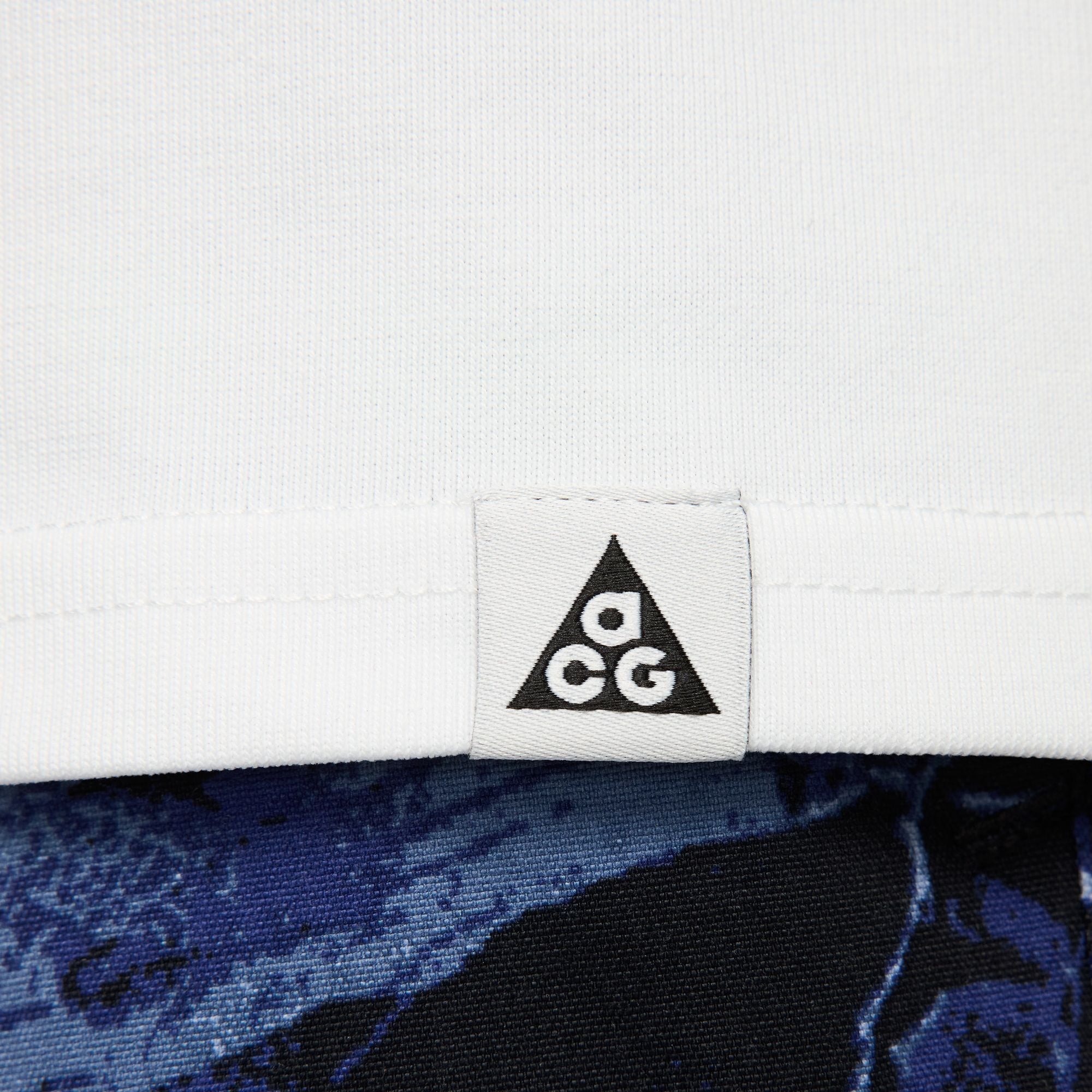 ACG 'Walking Tree' Men's Dri-FIT T-Shirt - INVINCIBLE