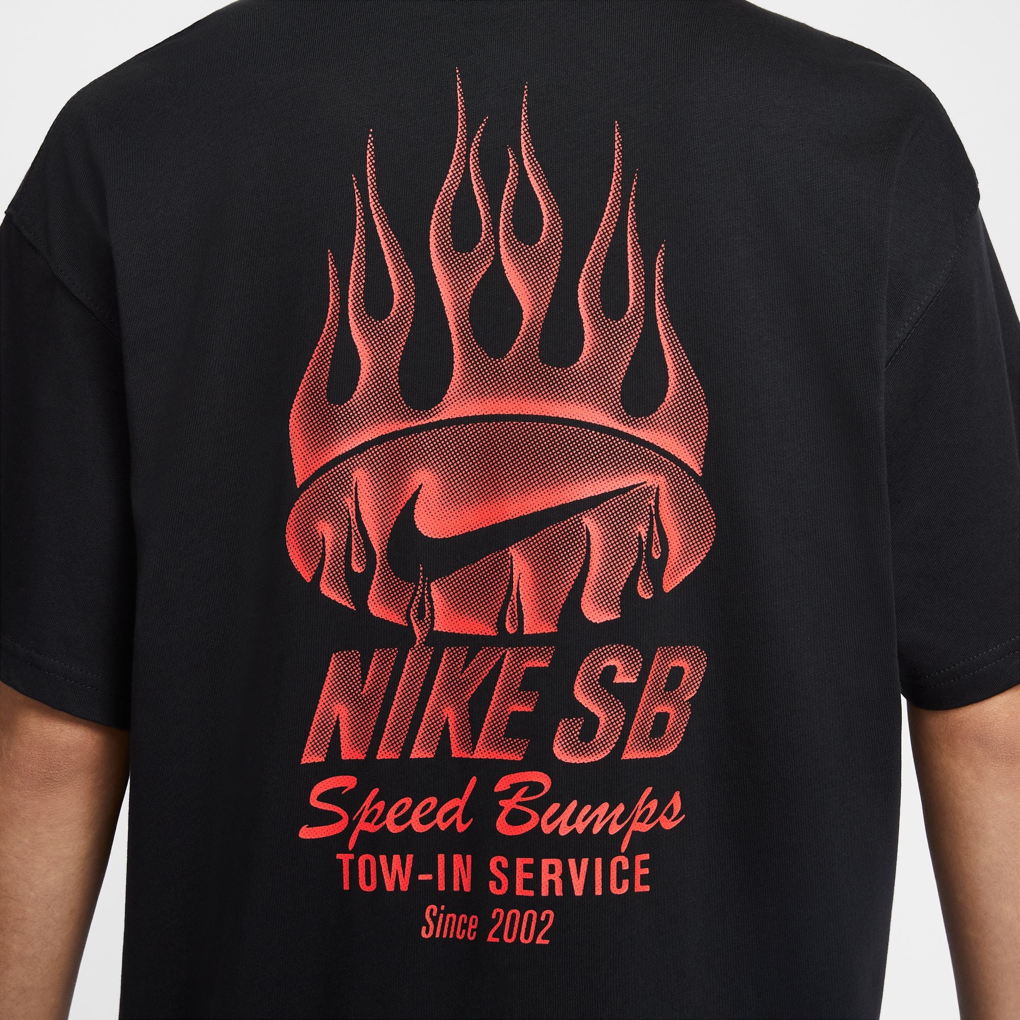 SB Max90 Skate T-Shirt - INVINCIBLE