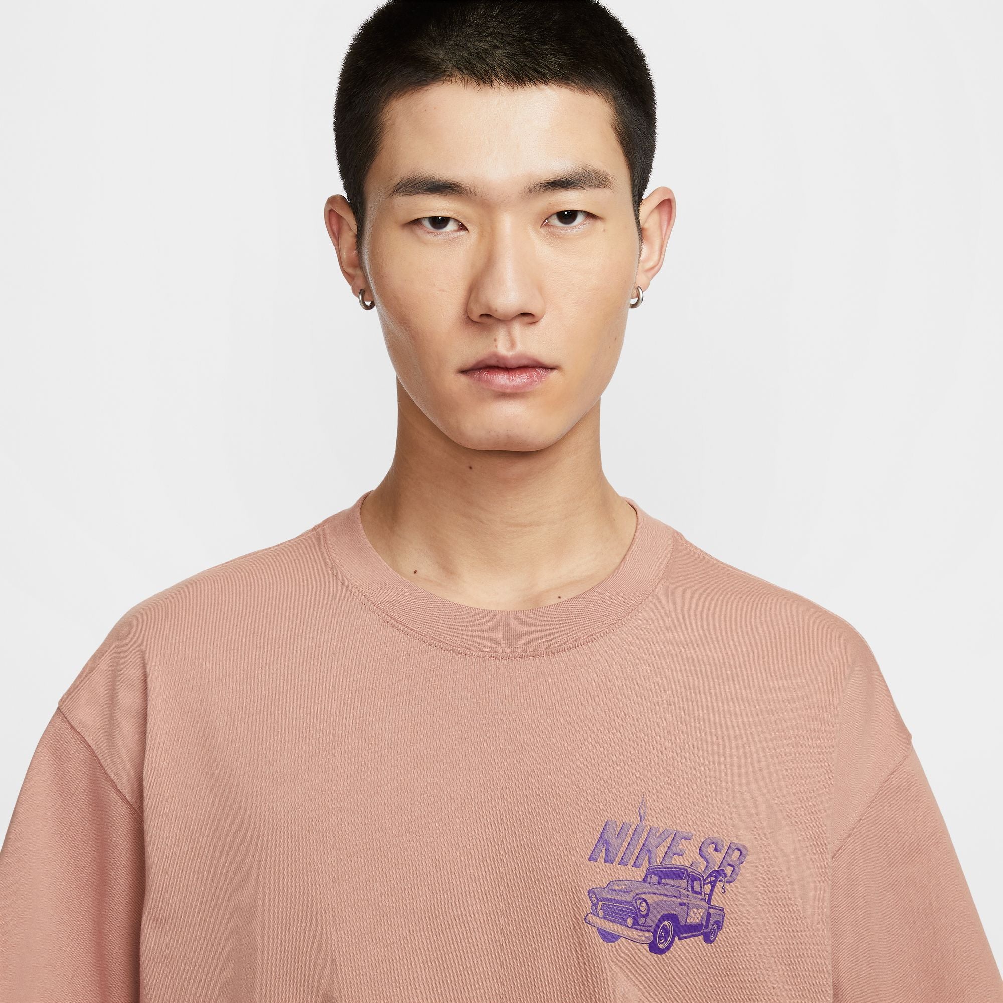 SB Max90 Skate T-Shirt - INVINCIBLE