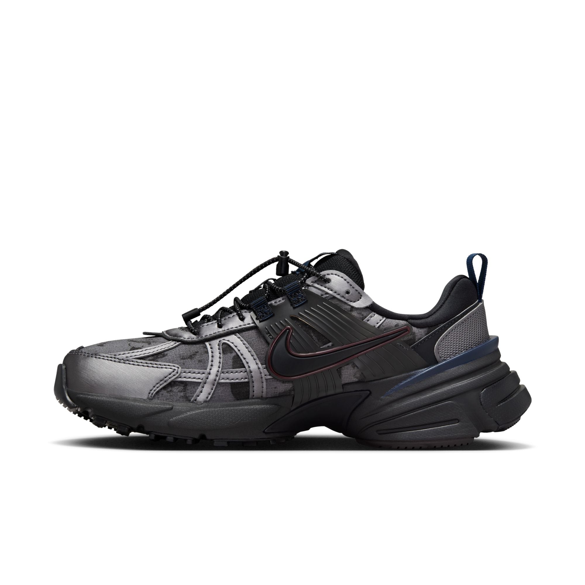 Women's V2K Run 'Metallic Dark Grey' - INVINCIBLE