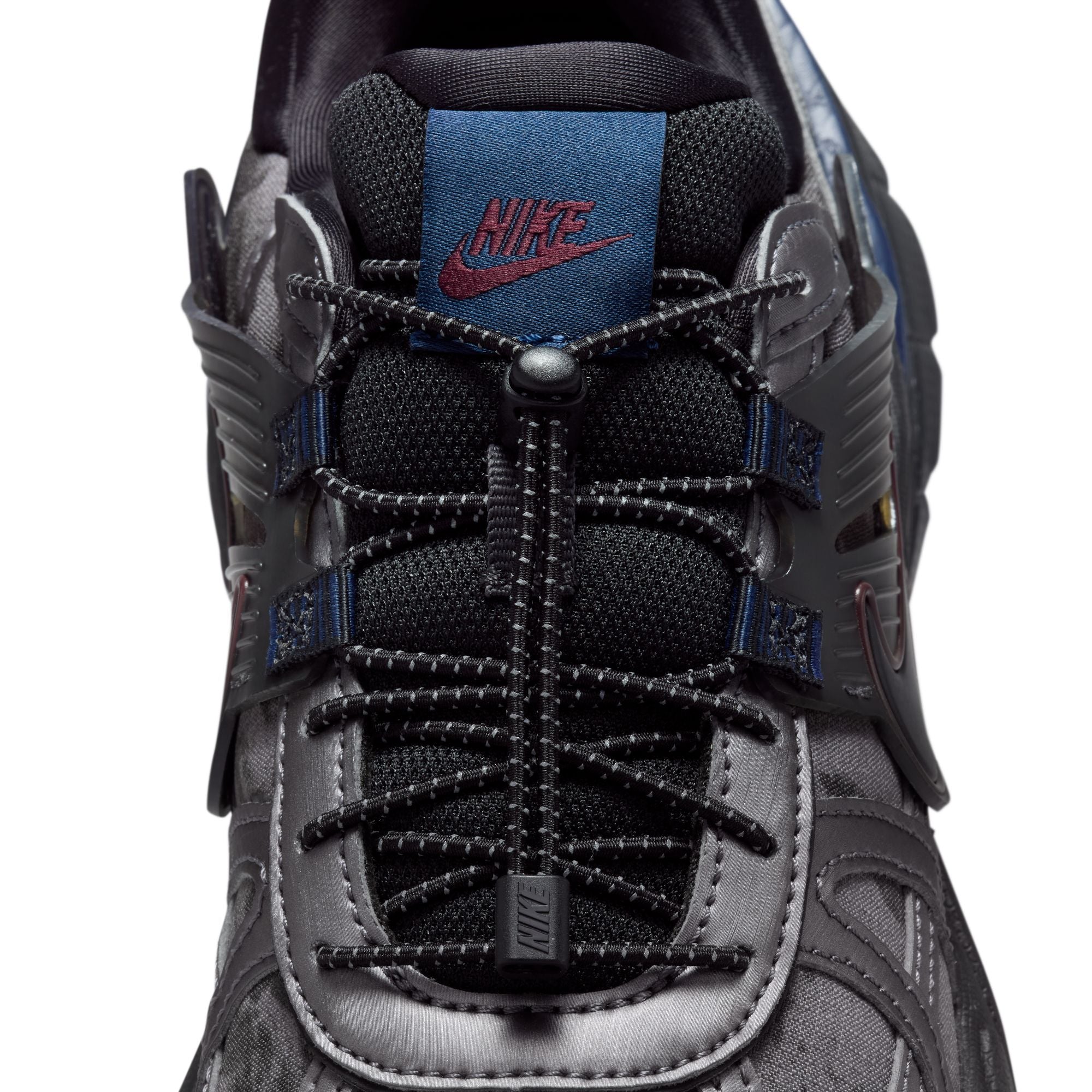 Women's V2K Run 'Metallic Dark Grey' - INVINCIBLE