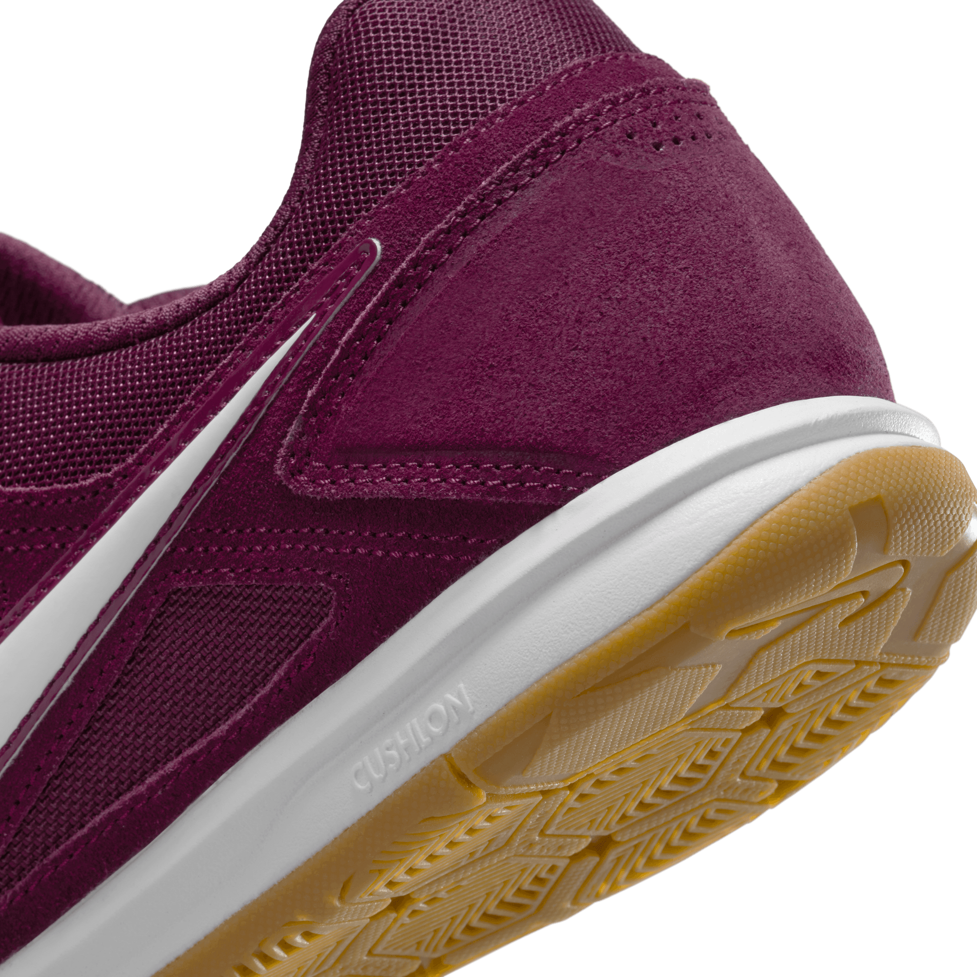 Gato 'Bordeaux' - INVINCIBLE