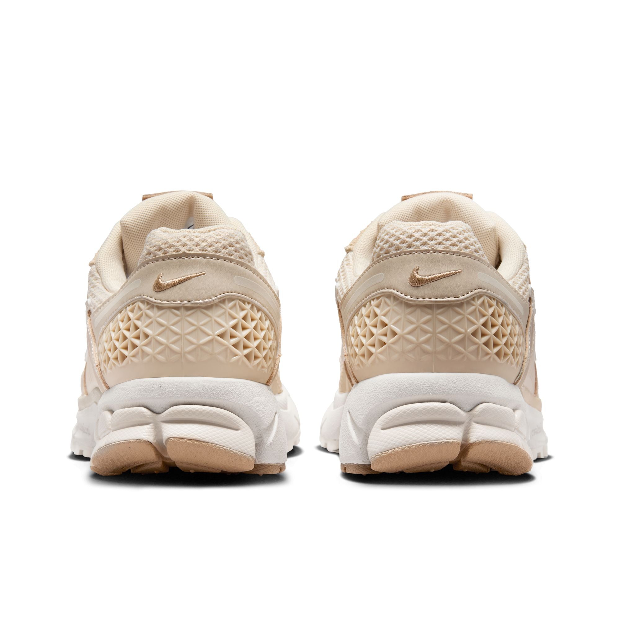 Women's Zoom Vomero 5 - INVINCIBLE