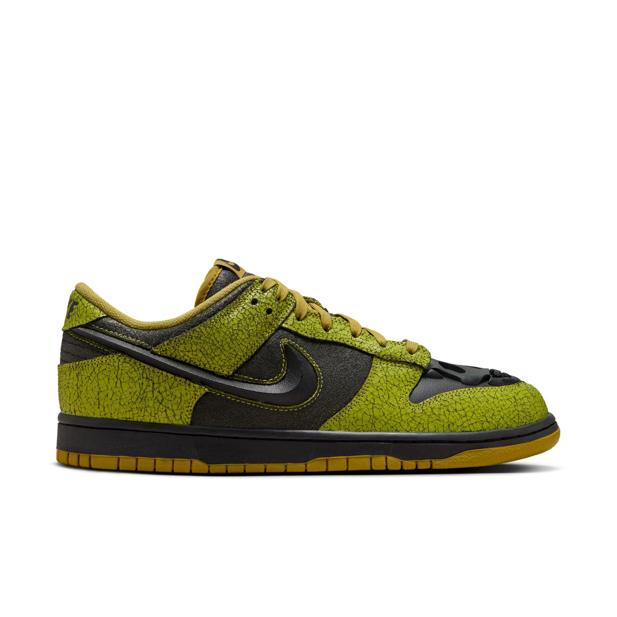 Dunk Low Retro 'Halloween' - INVINCIBLE