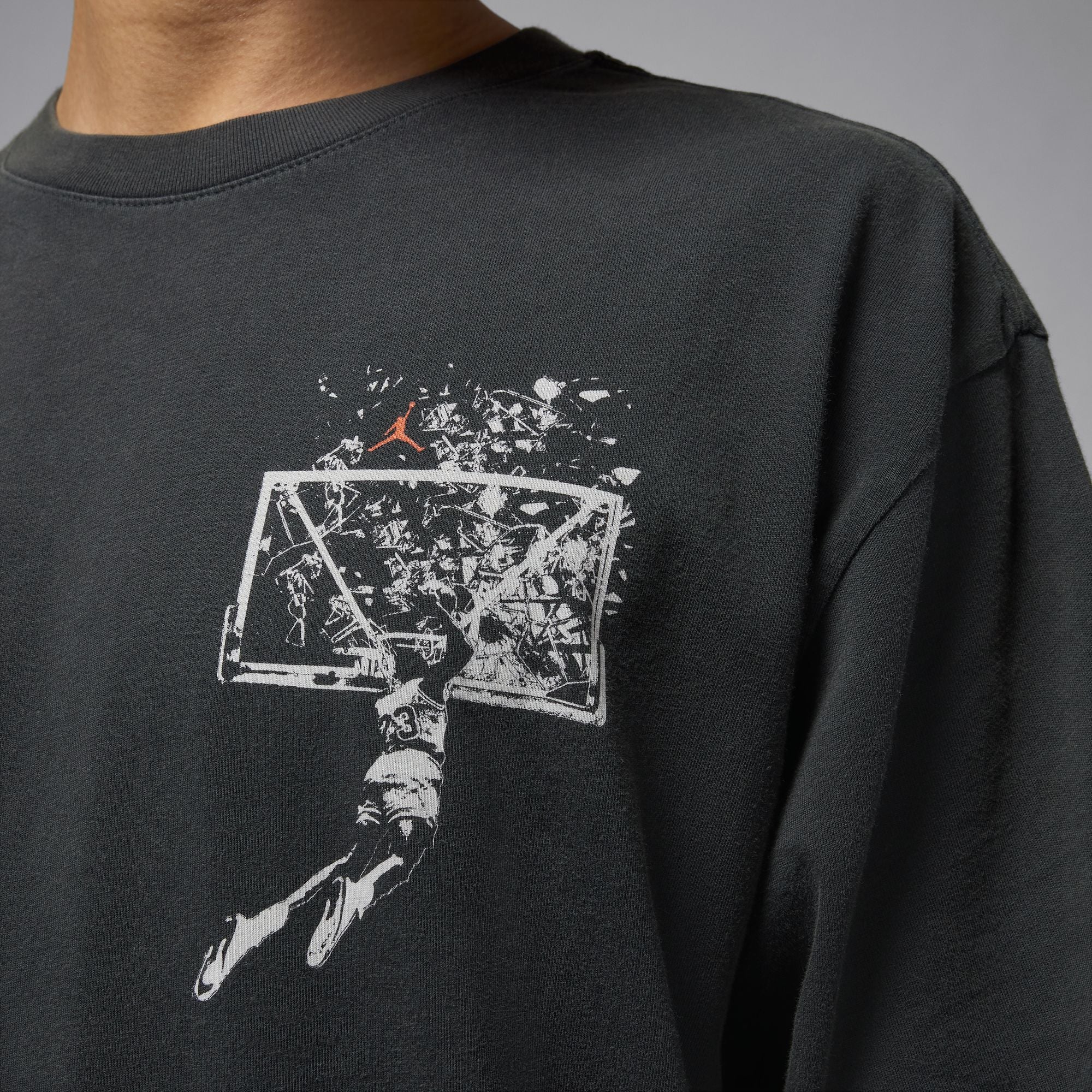 Tシャツ・カットソー NIKE JORDAN BROOKLYN MEN'S OVERSIZED GRAPHIC T-SHIRT Jordan Brooklyn Men's Oversized Graphic T-Shirt. Nike JP