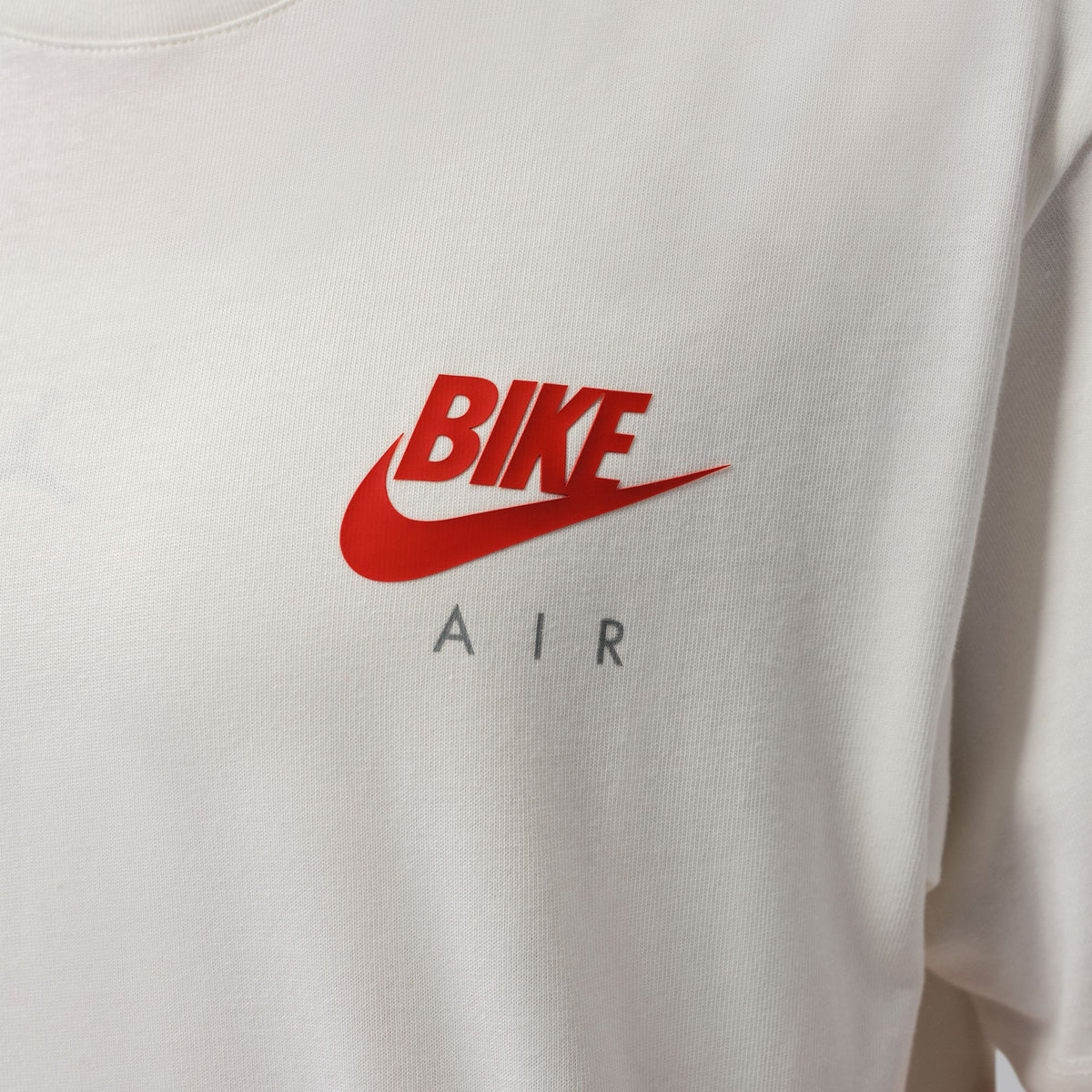 BIKE AIR x Nigel Sylvester x Jordan SS Tee – INVINCIBLE Indonesia