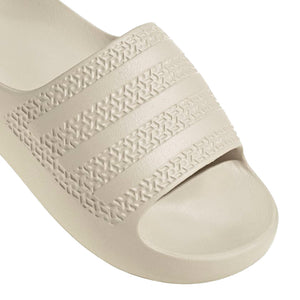 
                  
                    Adilette Ayoon W - INVINCIBLE
                  
                