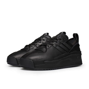 
                  
                    Y-3 Rivalry - INVINCIBLE
                  
                