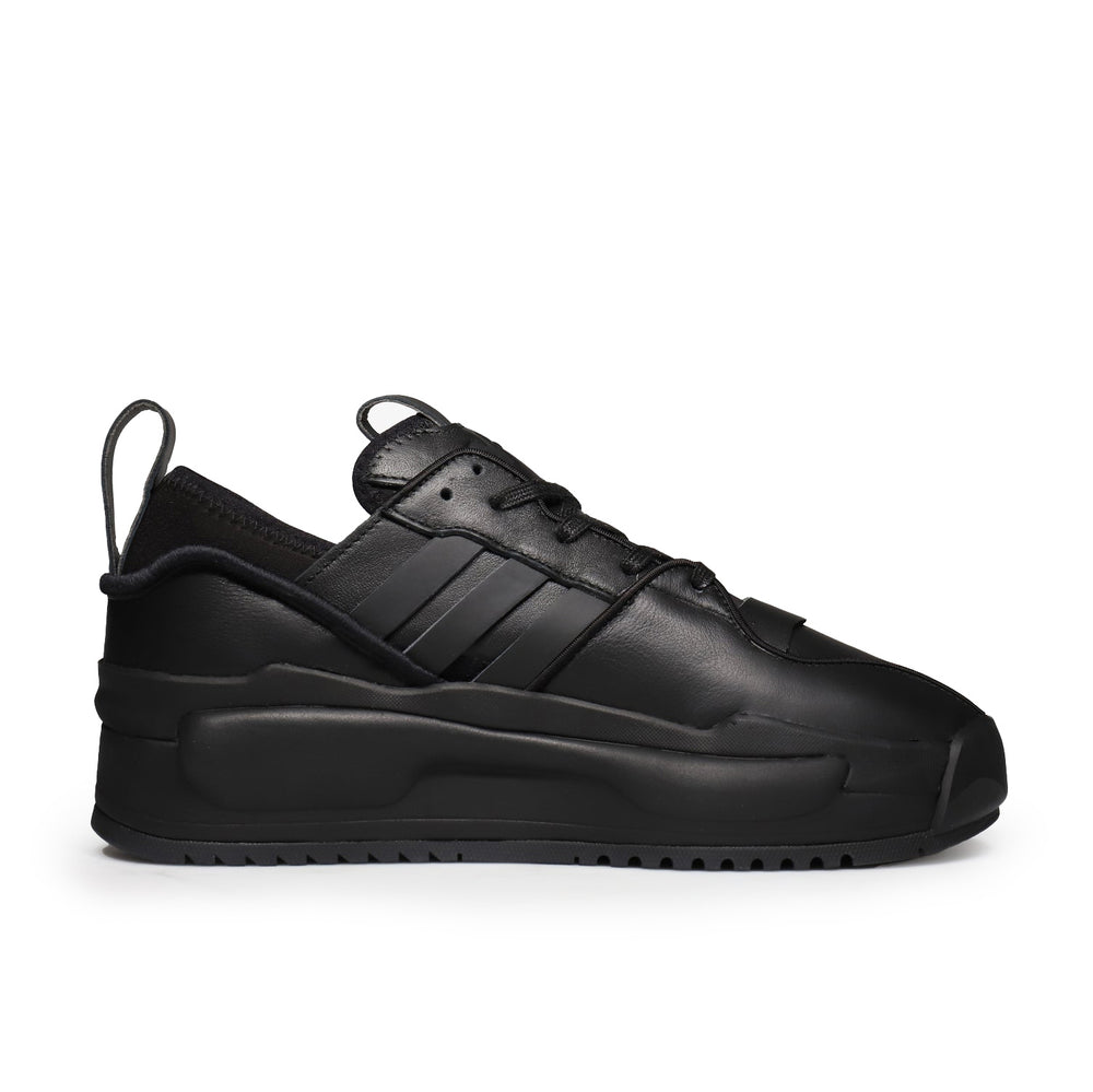 
                  
                    Y-3 Rivalry - INVINCIBLE
                  
                