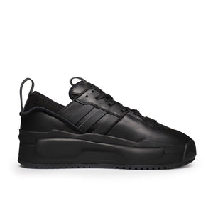 
                  
                    Y-3 Rivalry - INVINCIBLE
                  
                