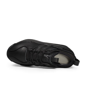 
                  
                    Y-3 Rivalry - INVINCIBLE
                  
                