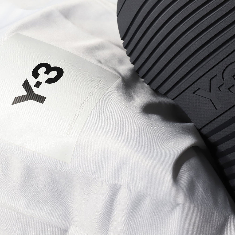 
                  
                    Y-3 Rivalry - INVINCIBLE
                  
                