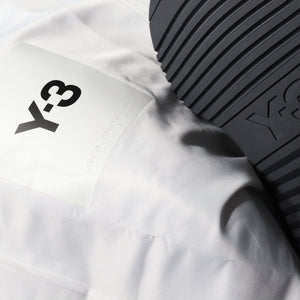 
                  
                    Y-3 Rivalry - INVINCIBLE
                  
                