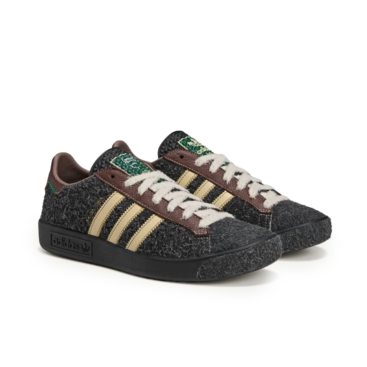 adidas Originals – INVINCIBLE Indonesia