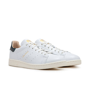 
                  
                    Stan Smith Lux - INVINCIBLE
                  
                