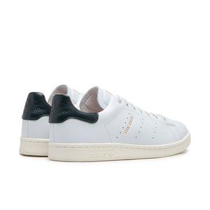 
                  
                    Stan Smith Lux - INVINCIBLE
                  
                