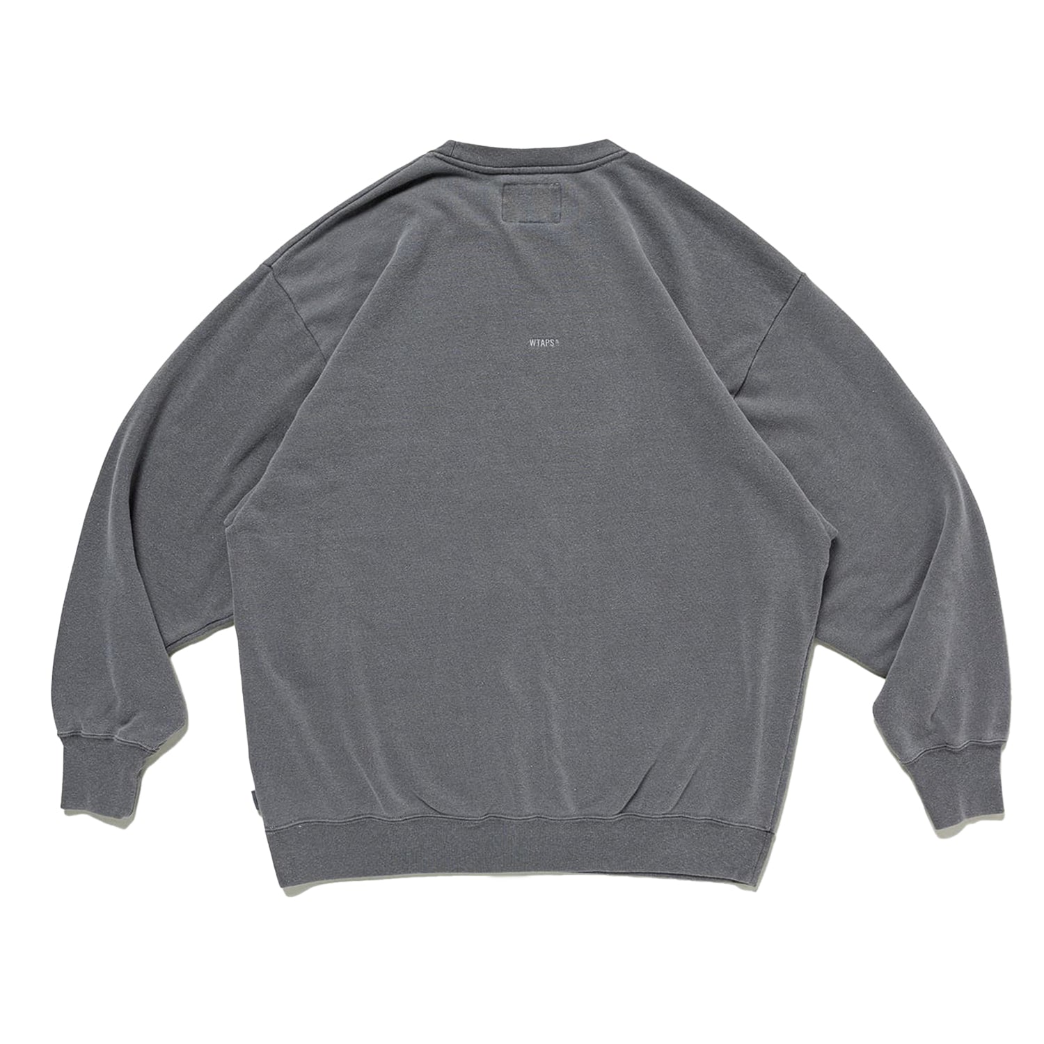 AII 03 / Sweater / CTPL. Sign - INVINCIBLE