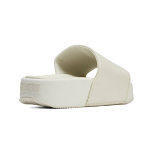 
                  
                    Y-3 Slide - INVINCIBLE
                  
                