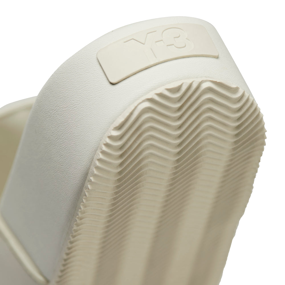 
                  
                    Y-3 Slide - INVINCIBLE
                  
                