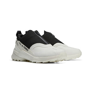 
                  
                    Y-3 Terrex Swift R3 Gtx Low - INVINCIBLE
                  
                