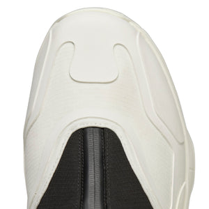 
                  
                    Y-3 Terrex Swift R3 Gtx Low - INVINCIBLE
                  
                