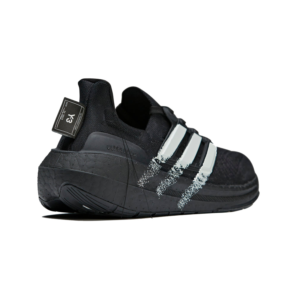 
                  
                    Y-3 Ultraboost Light - INVINCIBLE
                  
                