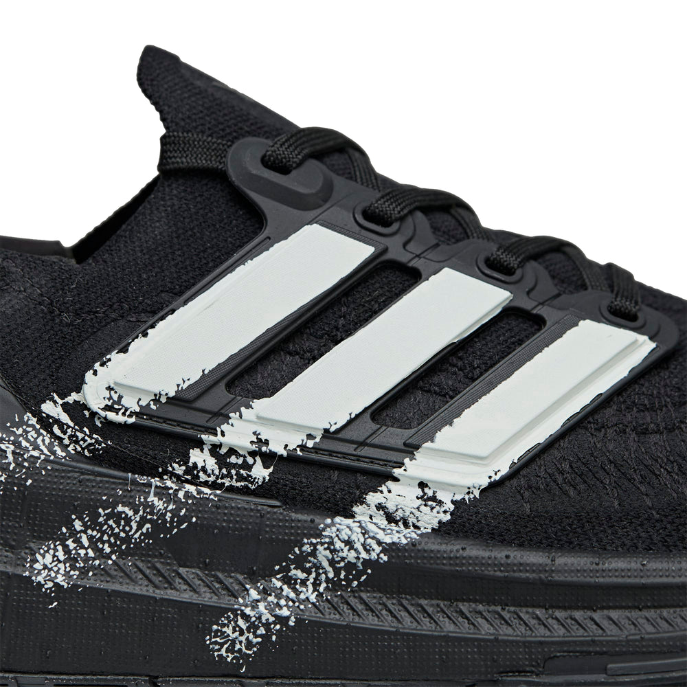 
                  
                    Y-3 Ultraboost Light - INVINCIBLE
                  
                