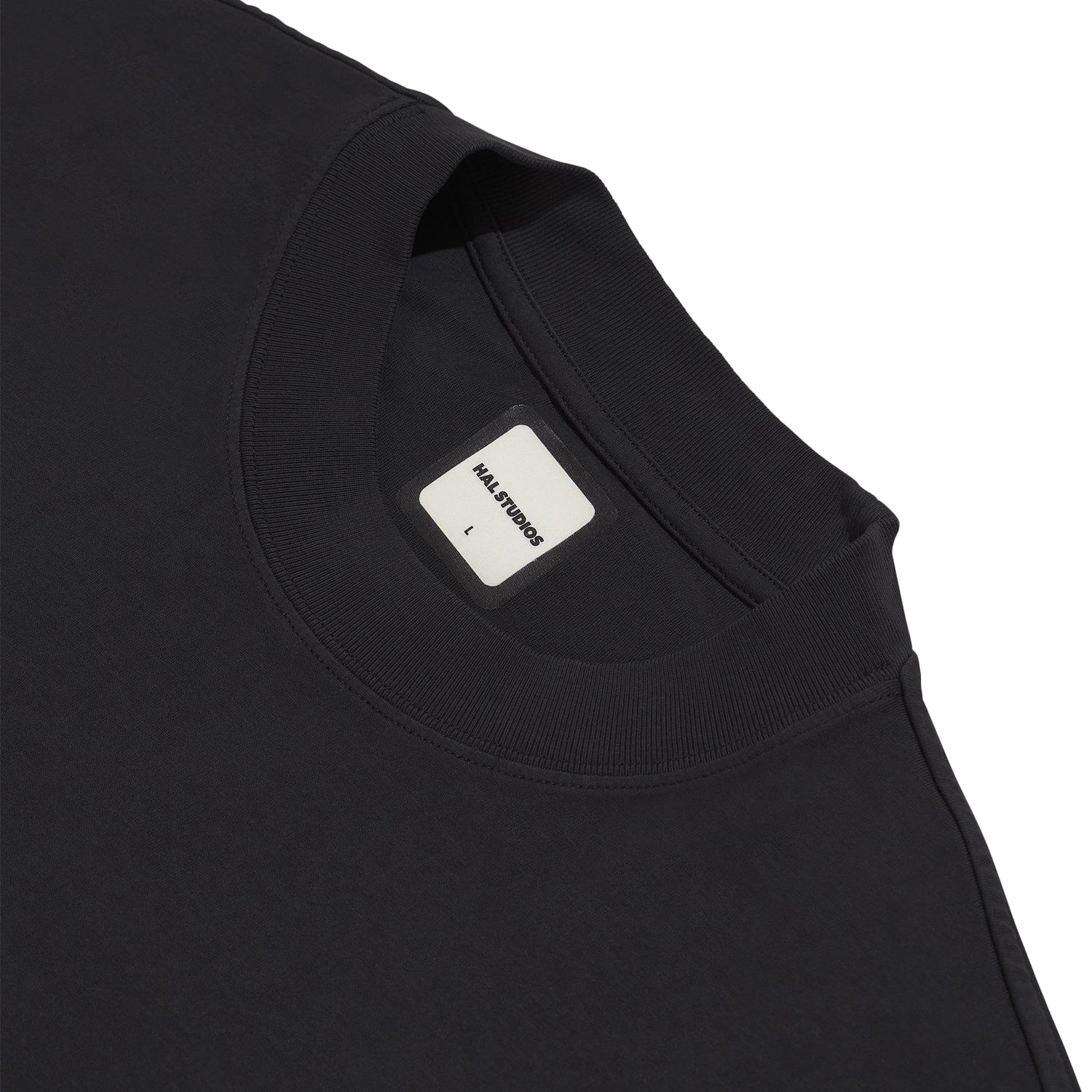 Halhaus T-Shirt - INVINCIBLE