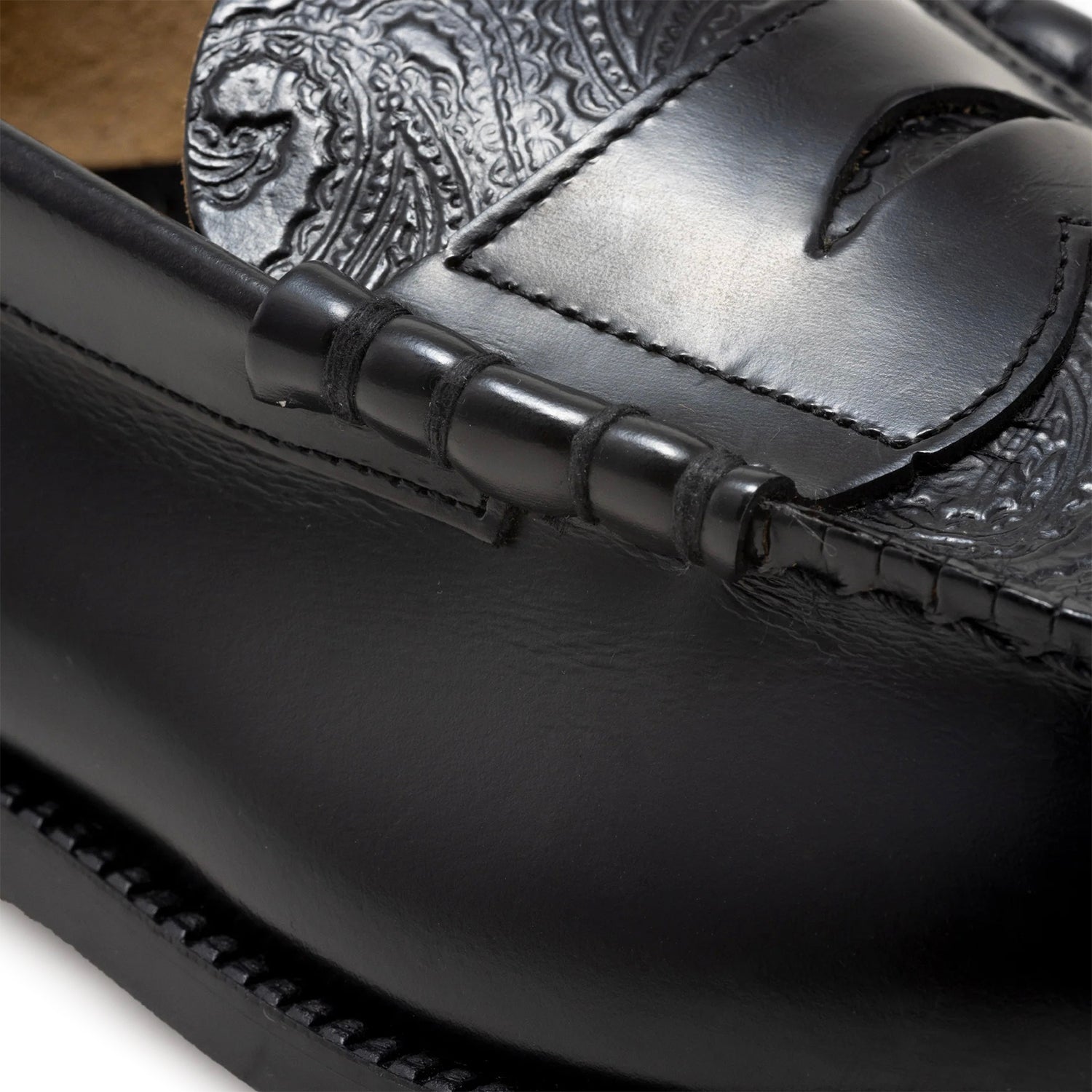 Embossed Loafers – INVINCIBLE Indonesia