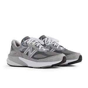 
                  
                    990 v6 - INVINCIBLE
                  
                