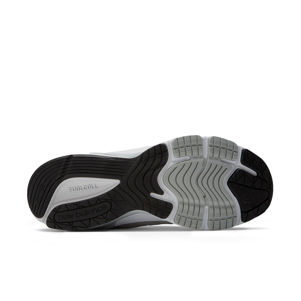 
                  
                    990 v6 - INVINCIBLE
                  
                