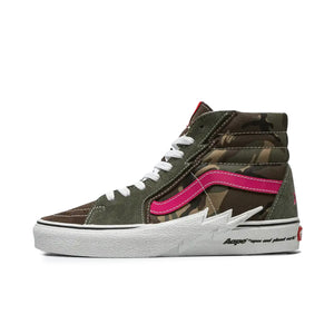 
                  
                    Vans X AAPE UA SK8-Hi Bolt - INVINCIBLE
                  
                