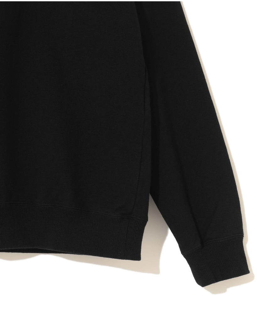UI1C4811 Sweatshirt - INVINCIBLE