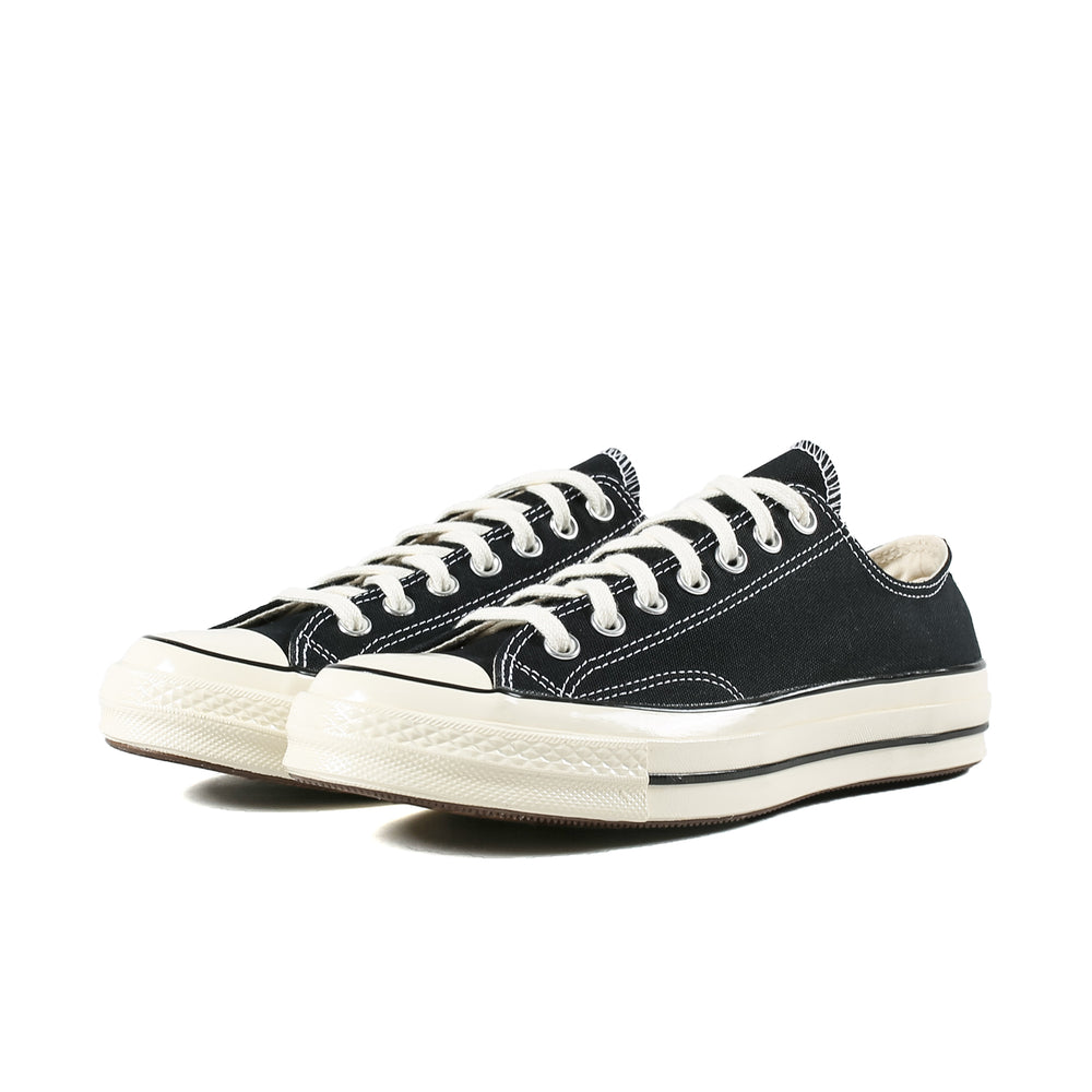 
                  
                    Chuck Taylor 70's OX - INVINCIBLE
                  
                