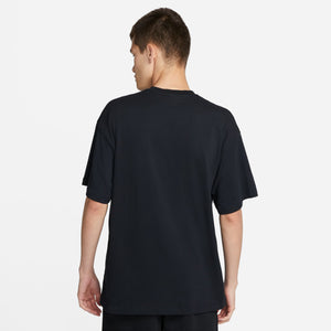 
                  
                    NikeLab T-Shirt - INVINCIBLE
                  
                