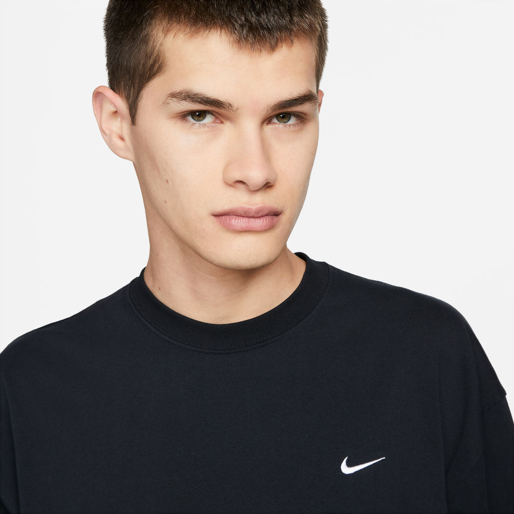 
                  
                    NikeLab T-Shirt - INVINCIBLE
                  
                
