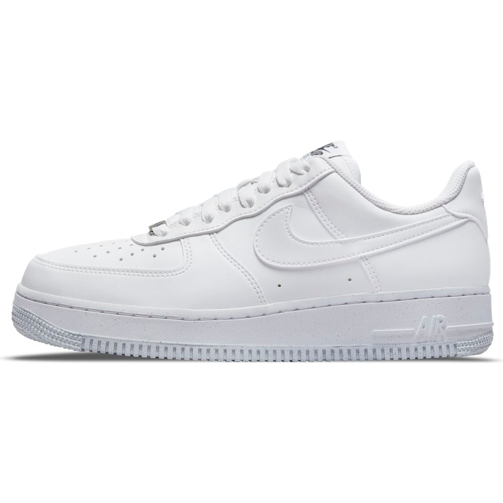 
                  
                    Air Force 1 '07 Next Nature W - INVINCIBLE
                  
                