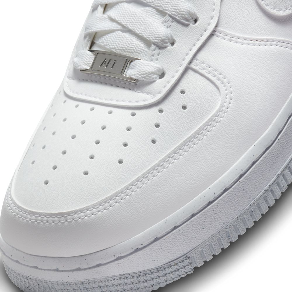 
                  
                    Air Force 1 '07 Next Nature W - INVINCIBLE
                  
                