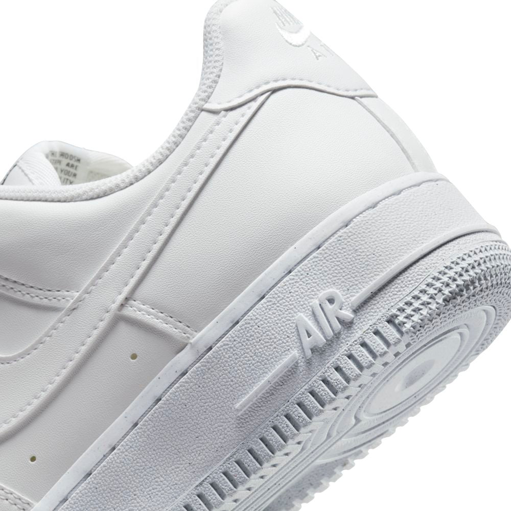
                  
                    Air Force 1 '07 Next Nature W - INVINCIBLE
                  
                