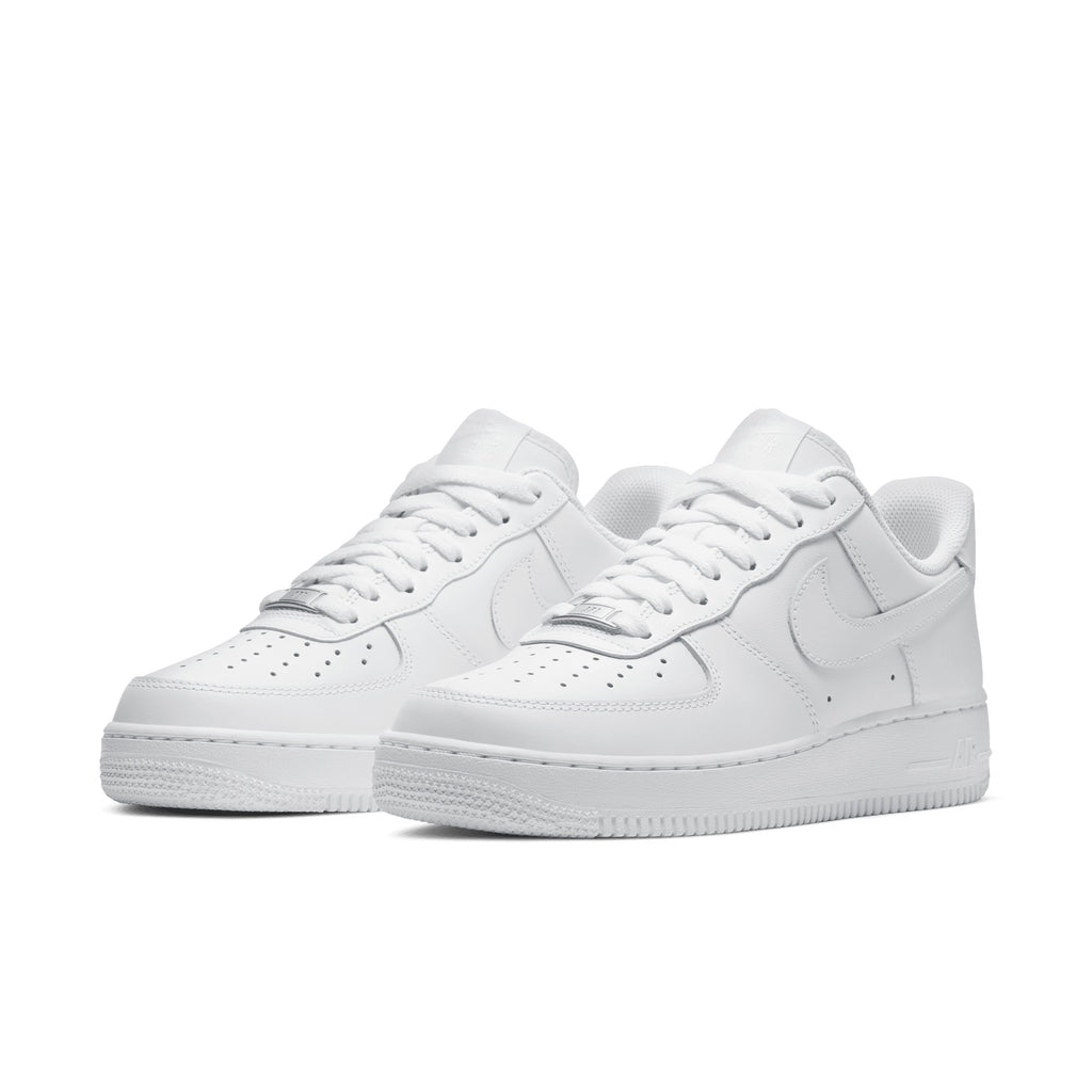 WMNS Air Force 1  07 - INVINCIBLE
