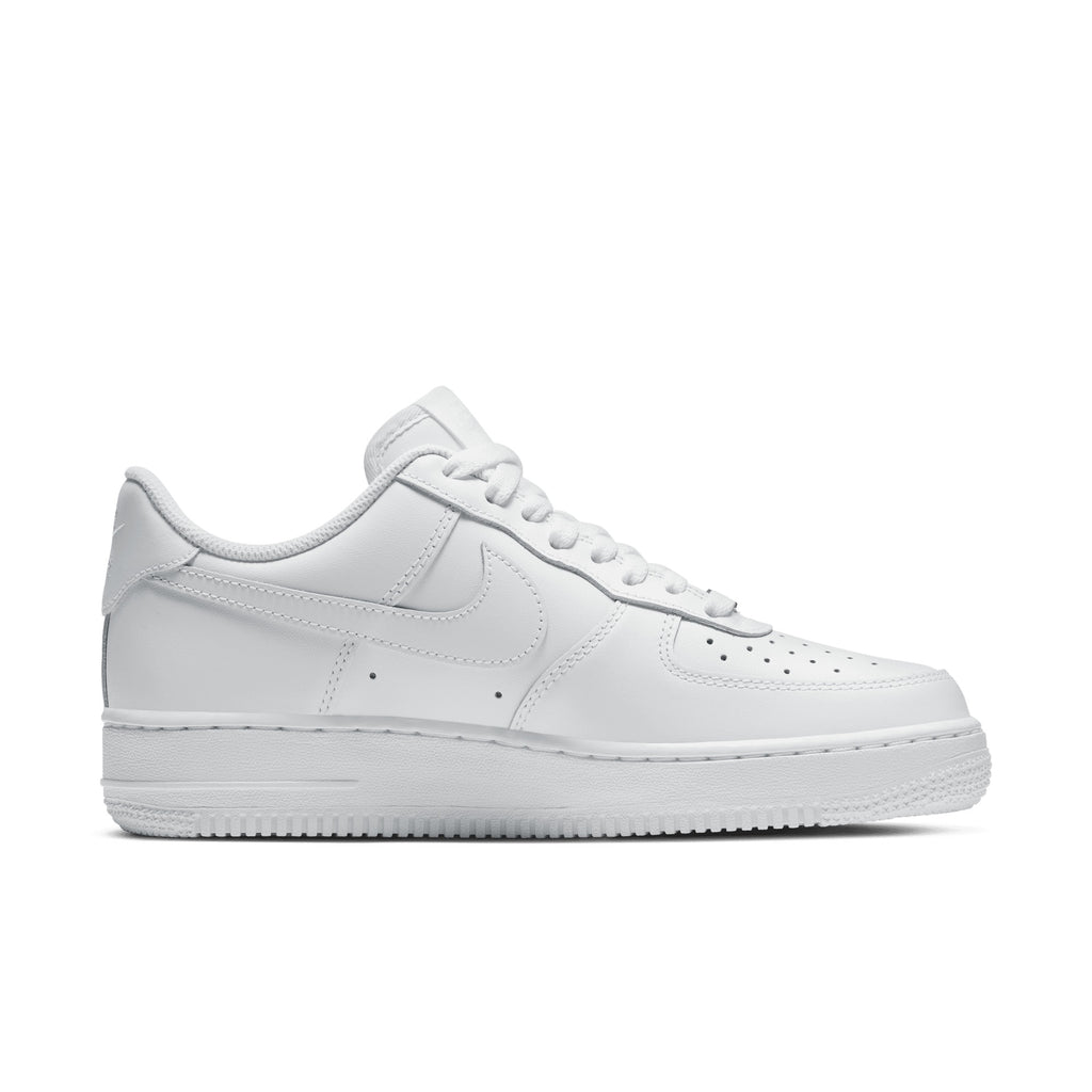 WMNS Air Force 1  07 - INVINCIBLE