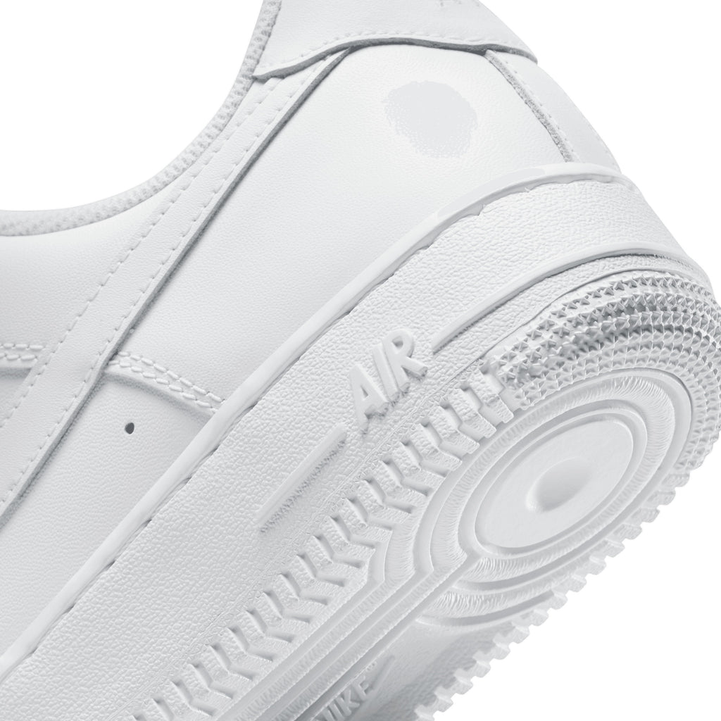 WMNS Air Force 1  07 - INVINCIBLE