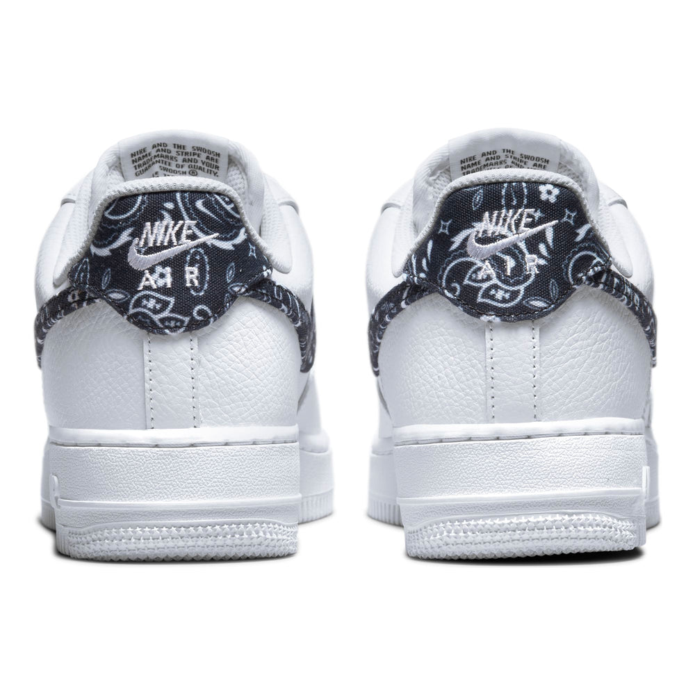 
                  
                    Air Force 1 '07 Essential W - INVINCIBLE
                  
                